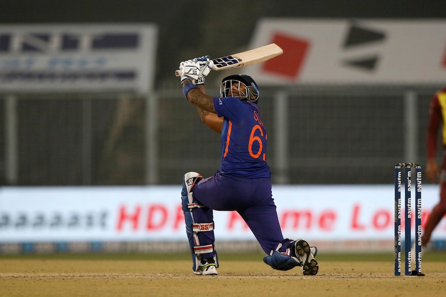 Suryakumar Yadav hit no-look six whip-swat over short fine leg vs Afghanistan.