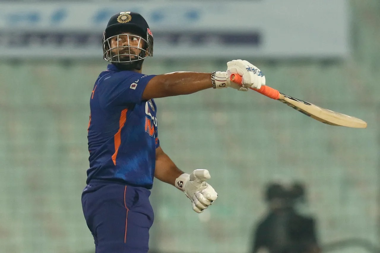 Saba Karim has expressed shock over India's decision to exclude Rishabh Pant from their Asia Cup lineup