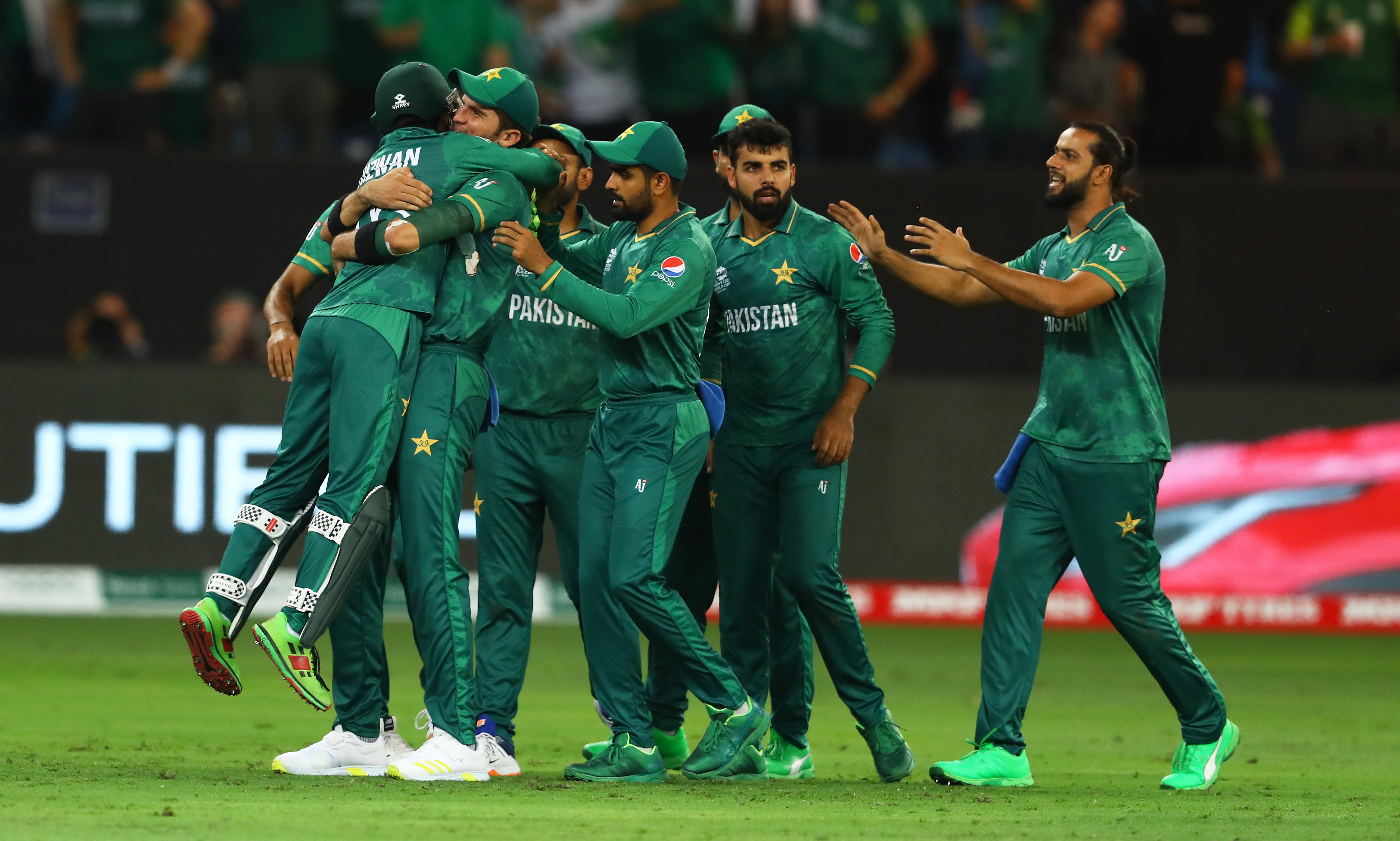 T20 World Cup | Request the whole nation to support them, says Shoaib Akhtar after Pakistan lose semi-final clash