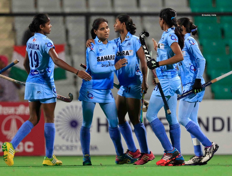 Sjoerd Marijne insists schedule not too heavy for women's hockey team