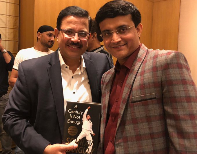 Venky Mysore poses with Sourav Ganguly