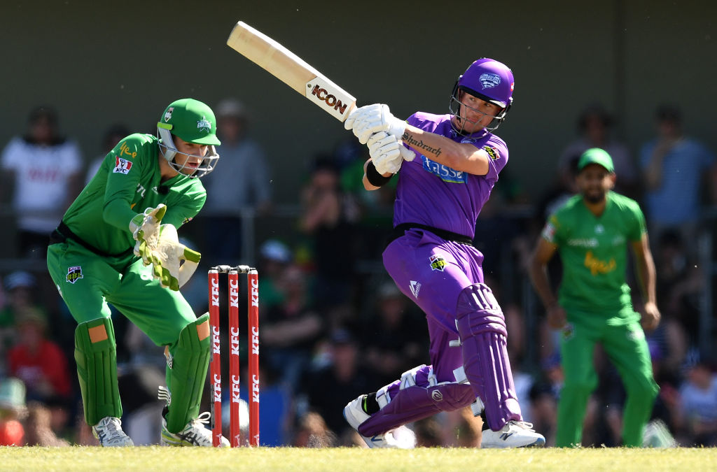 VIDEO | 'Genie' Maxwell grants Peter Handscomb’s wish by dismissing D'Arcy Short