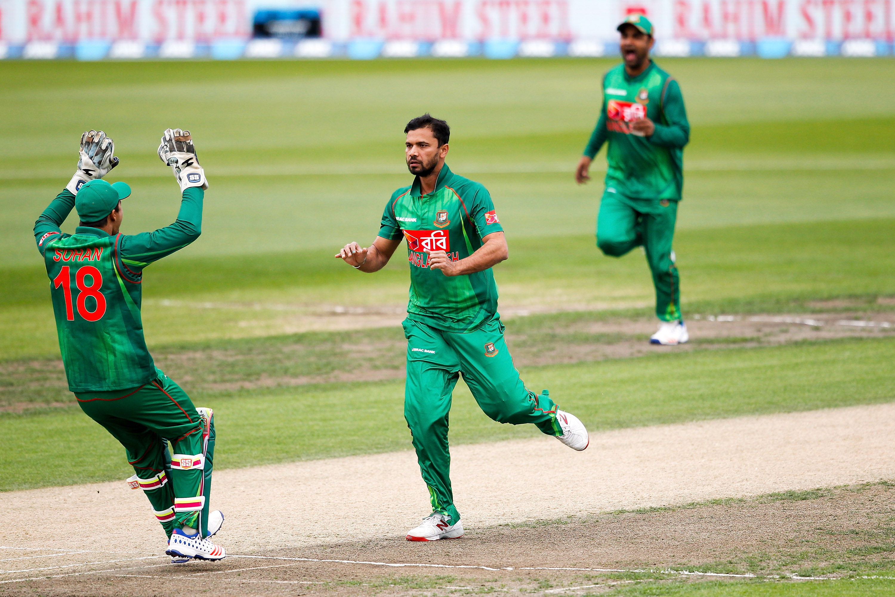 BPL 2019-20 | Mashrafe Mortaza survives scare, picked up by Dhaka Platoons in fourth round