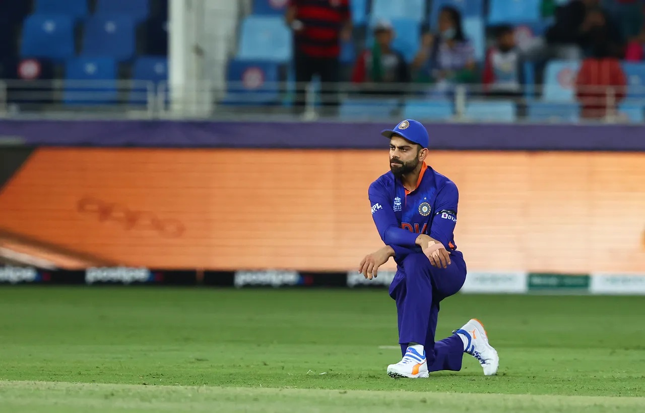 IND vs ENG 2022, 3rd T20I | Internet reacts as Virat Kohli spills a 'crucial' sitter